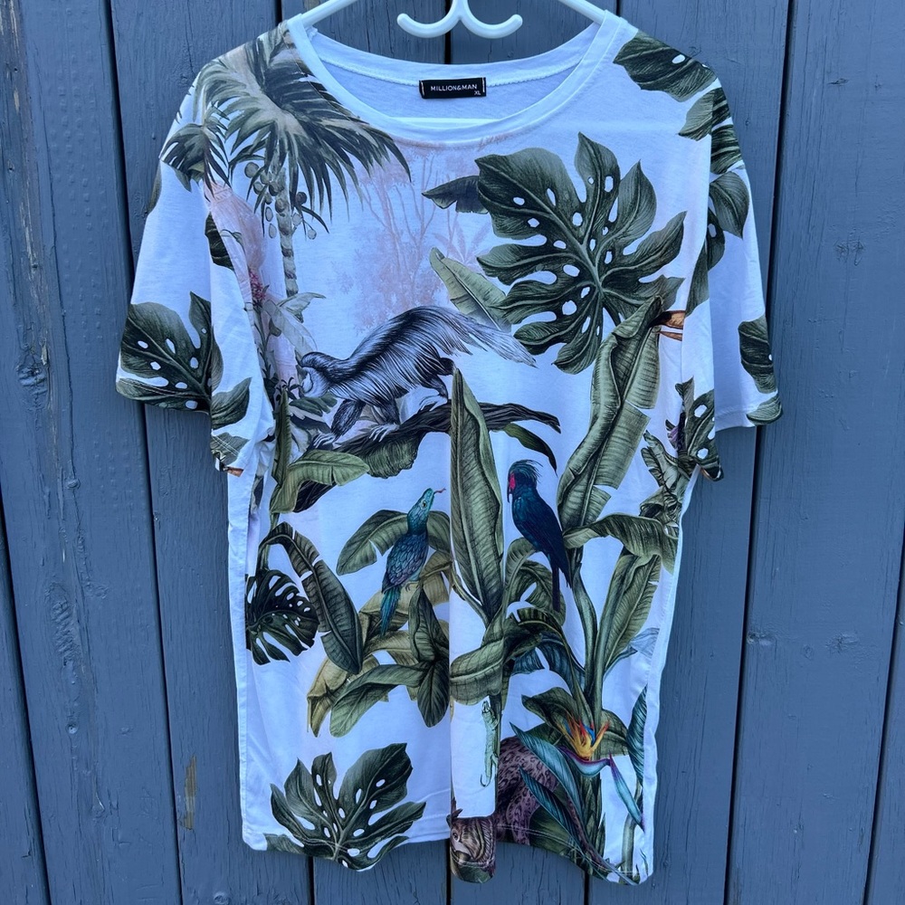 Million & Man Men’s T-shirt sleeve White with Birds USXL